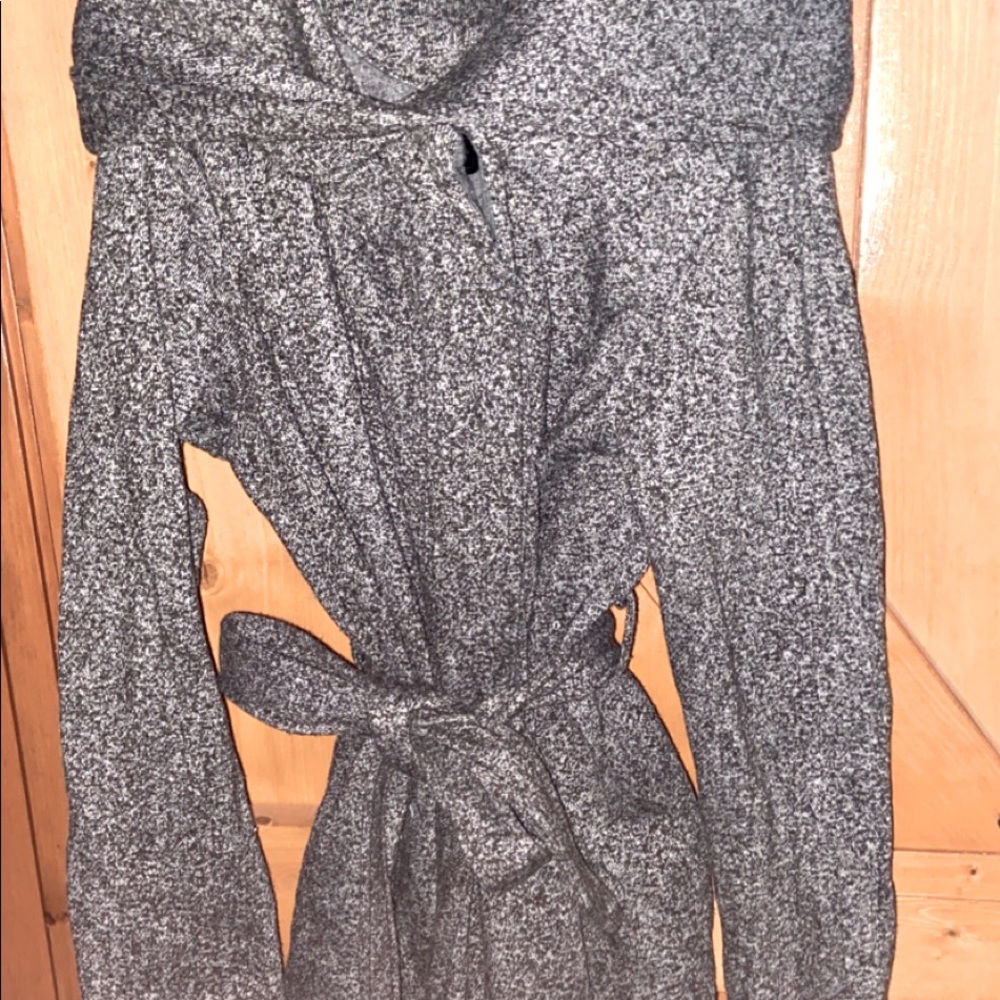 Gray trench coat/jacket/sweater